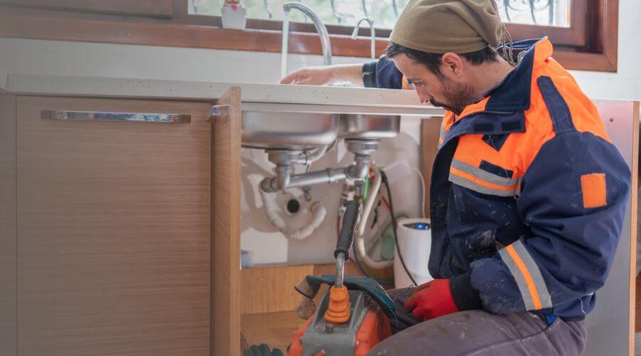 Local tankless water heater installation in Tekonsha, MI